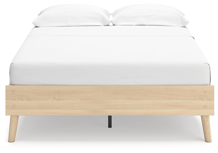 Cabinella Full Platform Bed with Dresser, Chest and Nightstand