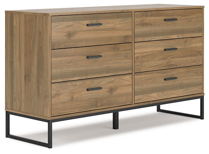 Deanlow Full Platform Panel Bed with Dresser, Chest and Nightstand